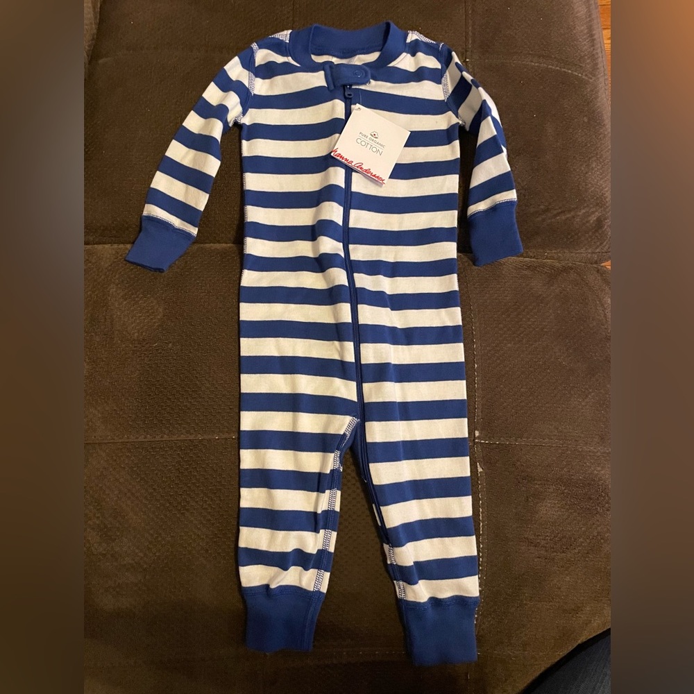 NWT Hanna Andersson Blue and White Stripped Onesie 12-18 months